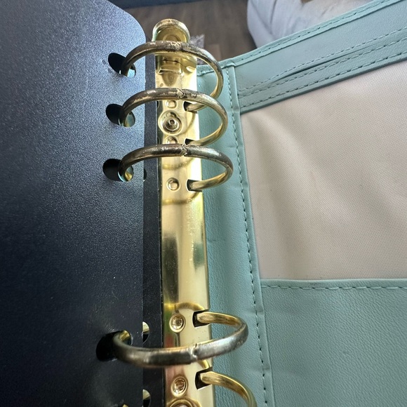 Franklin Covey Bella Binder Compact Size - Picture 5 of 11